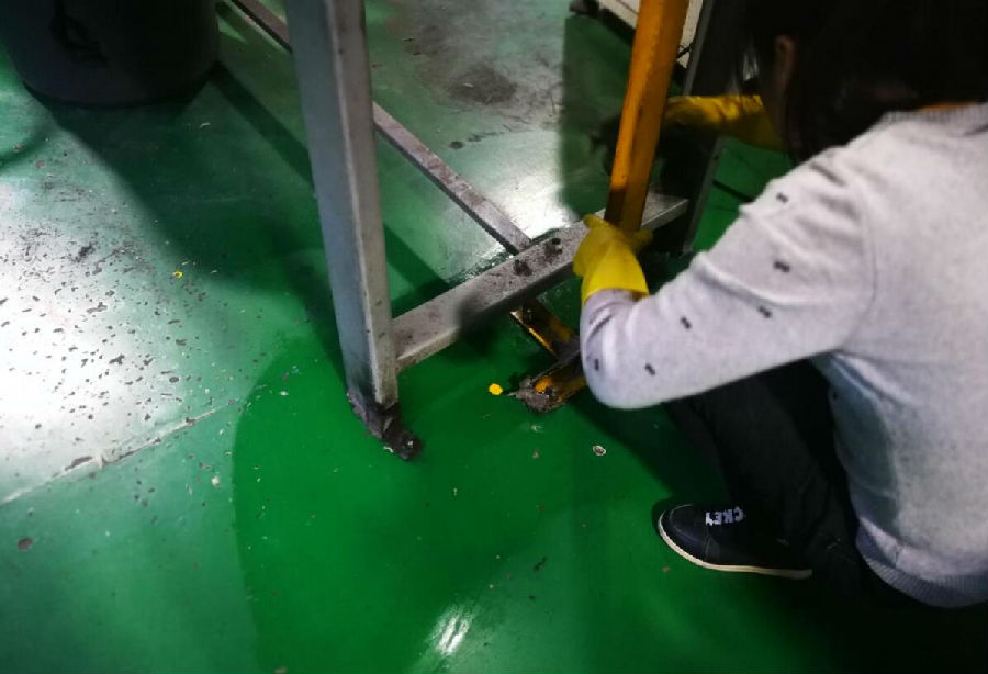乌兰县工厂保洁清洗案例
